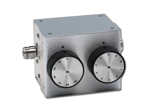 117A手動步進衰減器（N，SMA，DC-4 / 18 GHz，0-69 / 1 dB）